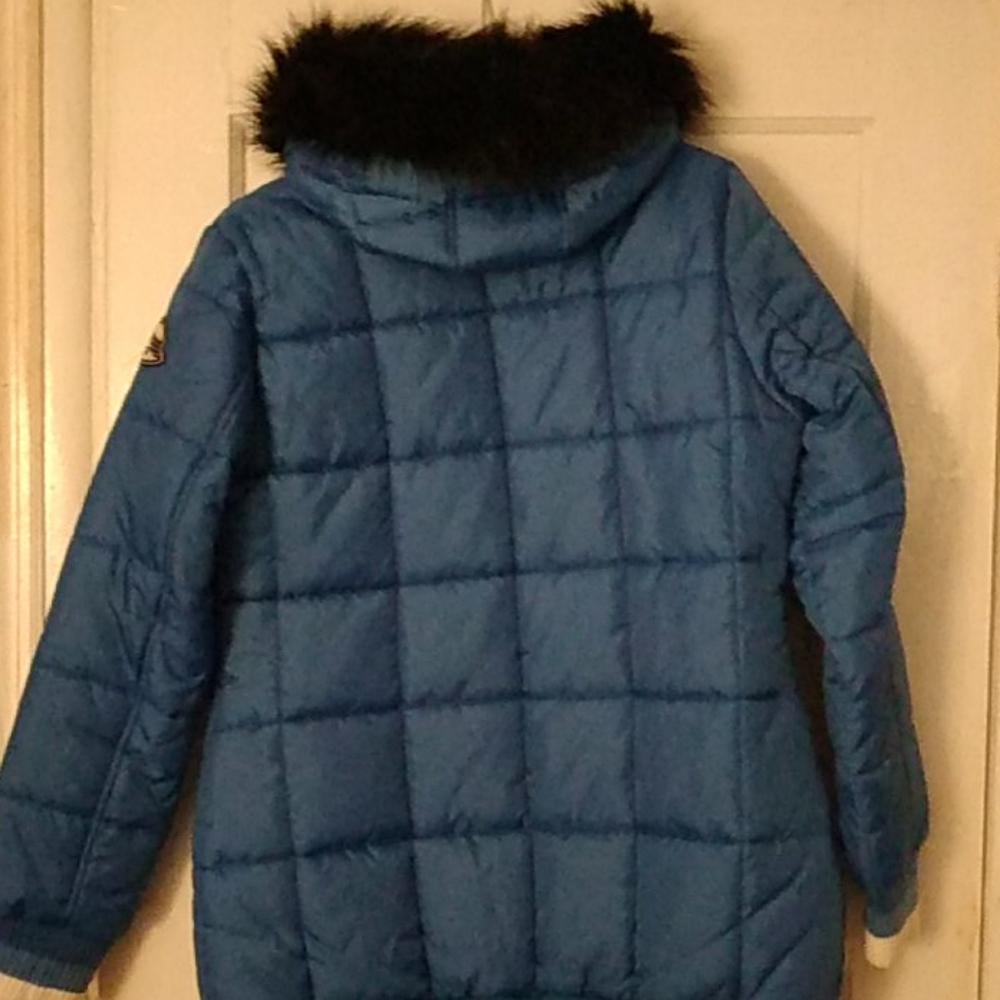 New Coogi Fur Hooded Jacket - Picture 3 of 16